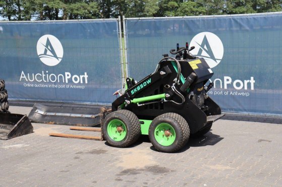 Articulated loader DRO SK650W Petrol 2025 DRO SK650W 2025 2 Wheel Loaders image 3