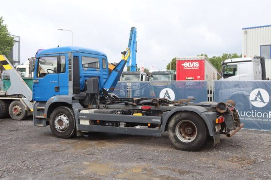 Hooklift system Truck MAN TGA 18.310 Diesel 310 hp TGA 18.310 2 image 3