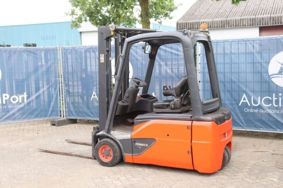 Forklift Fenwick-Linde E16L-02 Electric 1600kg 2017 Fenwick-Linde E16L-02 2017 2 Forklift image 3