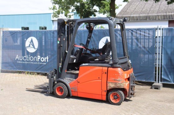 Forklift Fenwick-Linde E20PH-01 Electric 2000kg 2010 Fenwick-Linde E20PH-01 2010 2 Forklift image 18