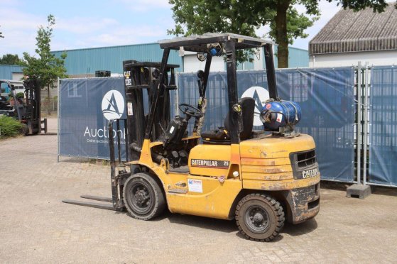Heftruck Caterpillar GP25 LPG 2500kg 1997 GP25 1997 2 Forklift image 33