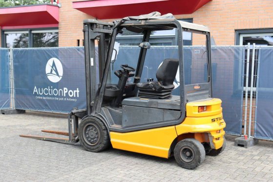 Forklift Still R60-35 Electric 3500kg 2003 R60-35 2003 2 Forklift image 3