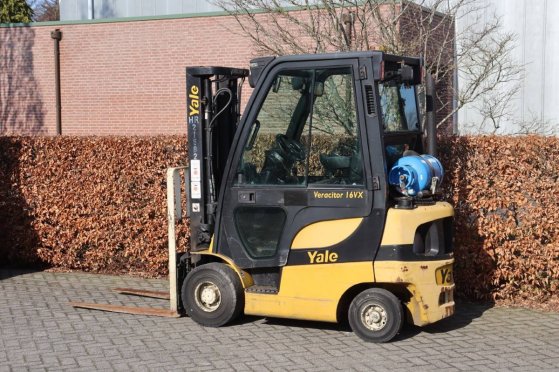 Forklift Yale GLP16VX LPG 1490kg 3.21m 2014 GLP16VX 2014 2 Forklift image 3