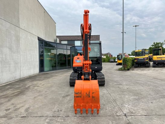Doosan DX55-9CN Diesel Midi Excavator 2019 Doosan DX55-9CN 2019 2 Crawler Excavators image 3