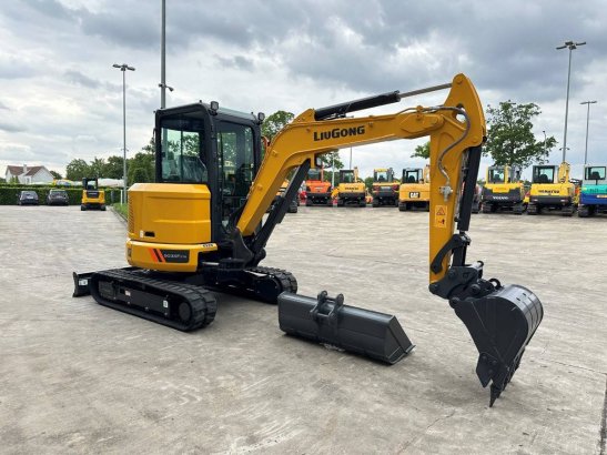 LiuGong 9035 FZTS Diesel Mini Excavator 2026 LIUGONG 9035 FZTS 2026 2 image 3