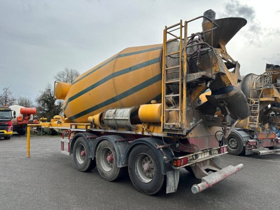 Concrete mixer De Buf ST3 Diesel 2014 De Buf ST3 2014 2 image 18