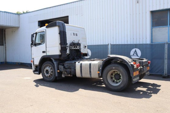 Chassis Cabin Volvo FM 430 Diesel 430hp 2008 FM 430 2008 2 image 3