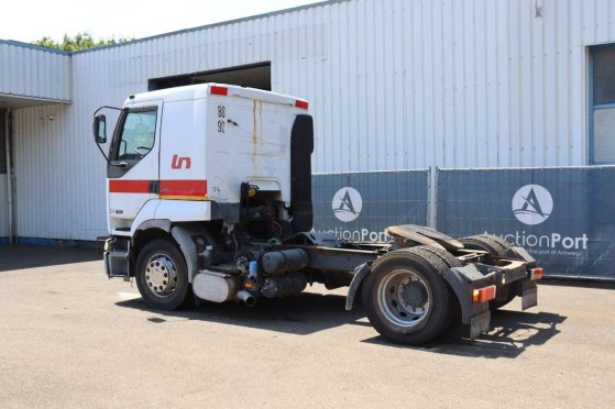 Chassis Cabin Renault 420 dCi Diesel 2003 420 dCi 2003 2 image 3