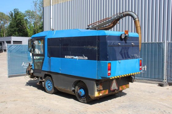 Sweeper Ravo 5002 SI Diesel 2000 Ravo 5002 SI 2000 2 image 3