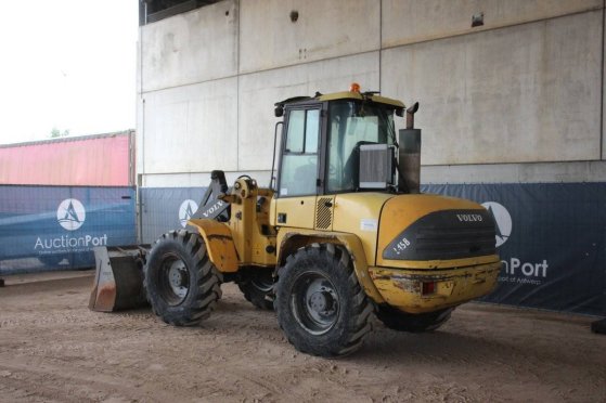 Volvo L45B-TP Diesel Wheel Loader 74kW 2003 L45B-TP 2003 2 Wheel Loaders image 18