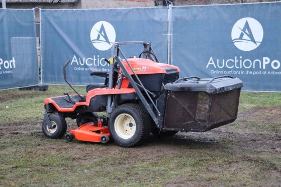 Zitmaaier Kubota GZD21 Diesel 15.6kW 2011 GZD21 2011 2 image 3