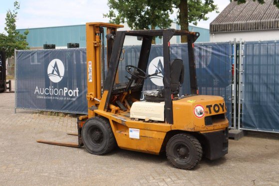 Forklift Toyota 02-4FD25 Diesel 2500kg 3.5m 1994 02-4FD25 1994 2 Forklift image 33