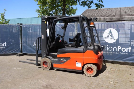 Forklift Linde E30L-01 Electric 3000kg 6m 2016 E30L-01 2016 2 Forklift image 33