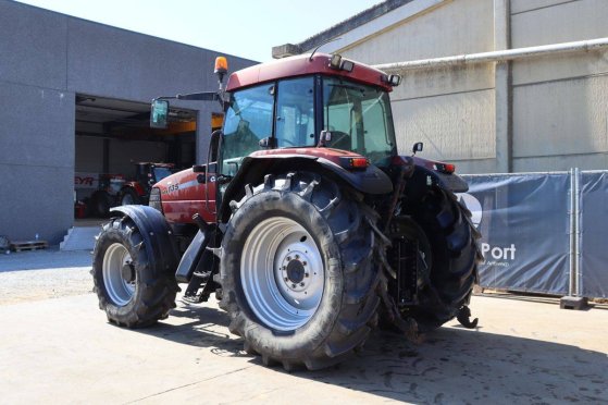 Tractor Case IH MX135 Diesel 2002 IH MX135 2002 2 image 3