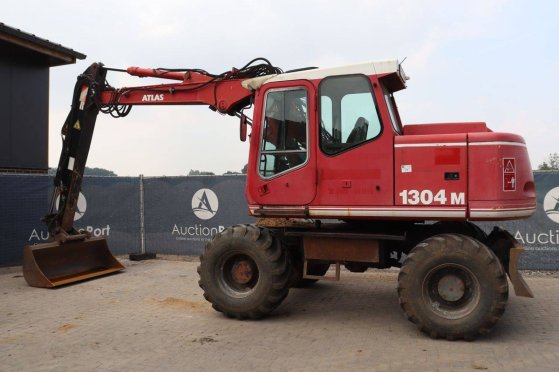 Wheel excavator Atlas 1304 M Diesel 59.5kW 2003 1304 M 2003 2 Wheeled Excavators image 3