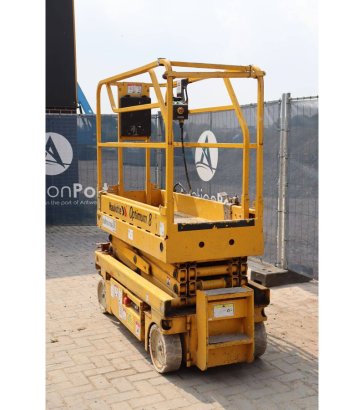 Pinguely-Haulotte Optimum 8 Scissor Lift Electric 230kg 7.8m 2005 Haulotte Optimum 8 2005 2 Scissor Lifts image 3