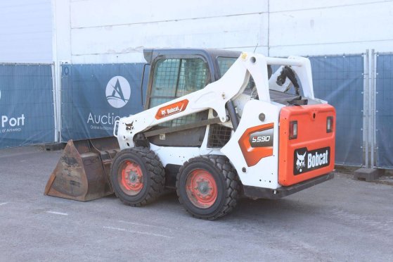Skid steer loader Bobcat S590 Diesel 48.5kW 2015 S590 2015 2 image 3