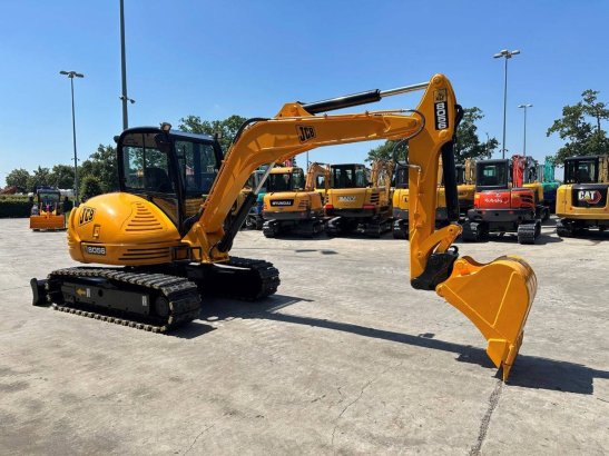 JCB 8056 Diesel Crawler Excavator 2011 8056 2011 2 Crawler Excavators image 63