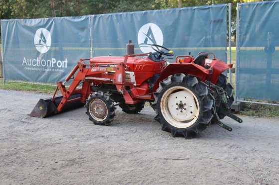Yanmar YM1802D Mini Tractor Diesel 18hp with front loader YM1802D 2 image 3