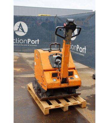 Vibratory plate Bomag BPR 100/80 D Diesel 2010 BPR 100/80 D 2010 2 image 3
