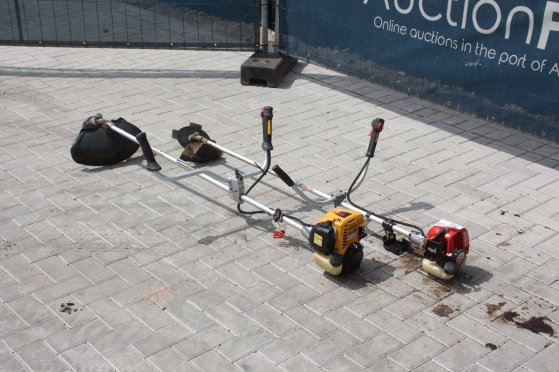 Stiga SBC 435 HD - Robin NB2501 AU Petrol Brushcutter Set Stiga SBC 435 HD 2 image 3