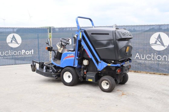 Front mower Iseki SF235 Diesel 24.2kW 2018 Iseki SF235 2018 2 image 18