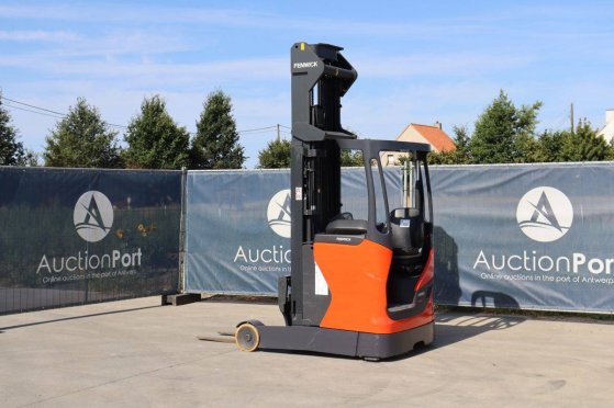 Linde R14-01 Electric Reach Truck 1400kg 8.6m 2019 R14-01 2019 2 image 3