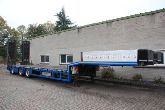 Kaessbohrer LB3e 2010 low loader Kässbohrer LB3e 2010 2 Lowloader semi-trailers image 3