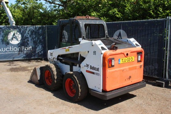 Skid steer loader Bobcat S550 Diesel 2017 S550 2017 2 Wheel Loaders image 3