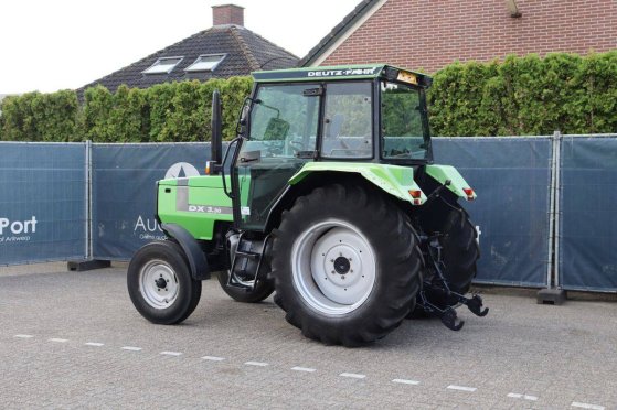 Tractor Deutz Fahr DX 3.30 Diesel 1985 Deutz Fahr DX 3.30 1985 2 image 3