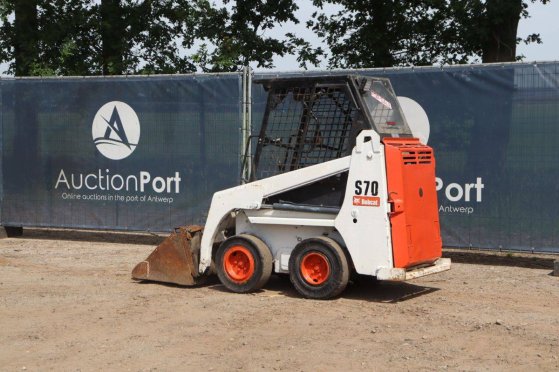 Skid steer loader Bobcat S70 Diesel 17kW 2008 S70 2008 2 Wheel Loaders image 3