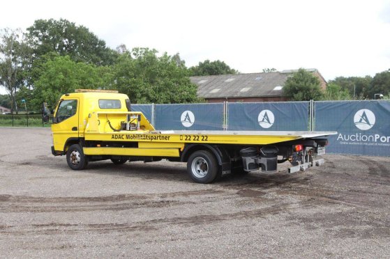 Tow truck Mitsubish 7C18 Diesel 175hp 2024 with loading platform 7C18 2020 2 image 3