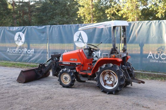 Kubota A-155 Diesel Mini Tractor 15.8 hp with front loader A-155 2 image 3