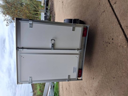 Enclosed Trailer 2.50x1.50x1.50m 750kg Onbekend 2 image 3