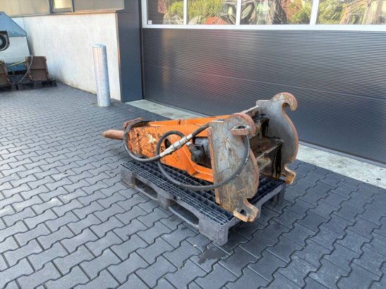 Demolition hammer SH562P 2014 SH562P 2014 2 image 3