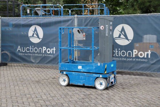 Skyjack SJ12 Electric Mast Lift 227kg 5.6m 2015 Skyjack SJ12 2015 2 image 3
