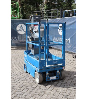 Skyjack SJ12 Electric Mast Lift 227kg 5.6m 2015 Skyjack SJ12 2015 2 image 3