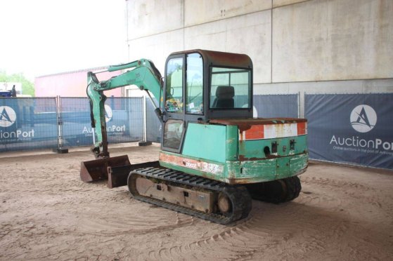 Crawler excavator Bobcat 337 Diesel 2000 337 2000 2 Crawler Excavators image 3