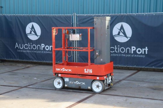 Skyjack SJ16 Electric Mast Lift 227kg 5.6m 2016 Skyjack SJ16 2016 2 image 3