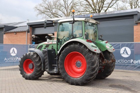 Tractor Fendt 720 VARIO Diesel 148kW 2012 Fendt 720 VARIO 2012 2 image 33
