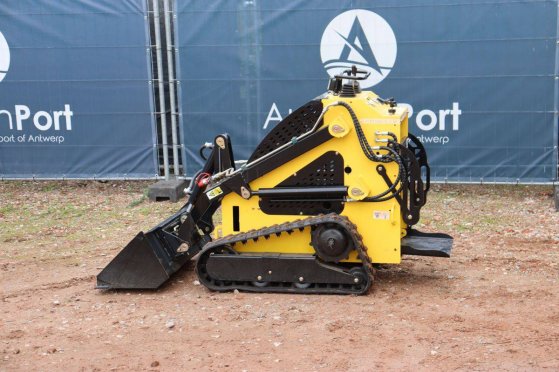 Delano T360 Skid Steer Loader Petrol 2026 New Delano T360 2026 1 image 3