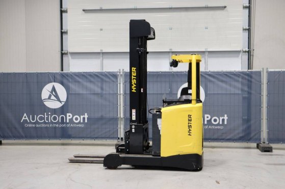 Hyster R2.0 Electric Reach Truck 2000kg 6.6m 2021 R2.0 2021 2 image 3