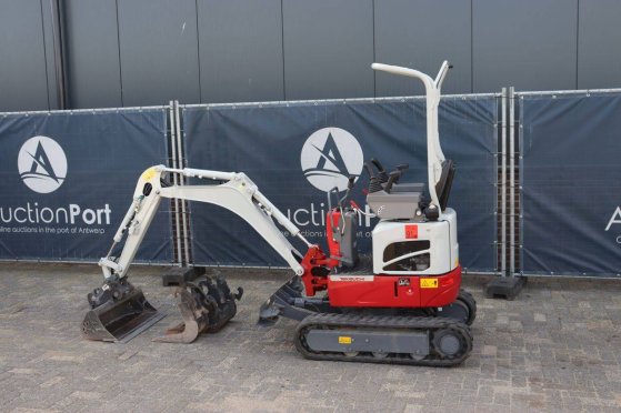 Mini excavator Takeuchi TB210R Diesel 8.8kW 2025 TB210R 2025 2 image 3