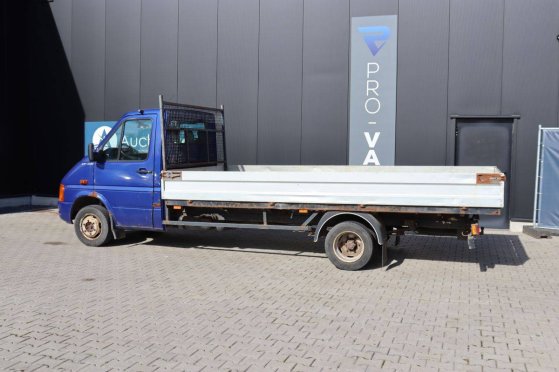 Flatbed (truck) Volkswagen Diesel 2000 (Margin) Volkswagen 2000 2 image 3
