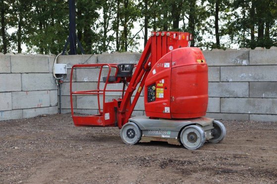 Mast lift JLG Toucan 10E Electric 200kg 10m 2013 Toucan 10E 2013 2 image 3