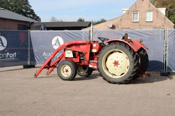 Mini tractor international harvester co 453 Diesel 1971 International harvester co 453 1971 2 image 3