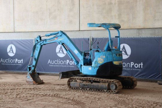 Mini excavator Yanmar ViO30-2 Diesel 18.4kW 844 2 image 3