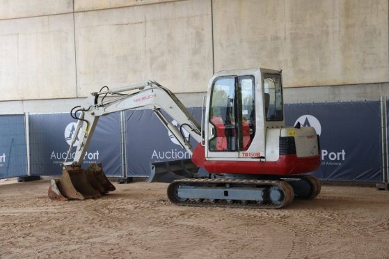 Crawler excavator Takeuchi TB150C Diesel 27.3kW 2012 TB150C 2012 2 Crawler Excavators image 3