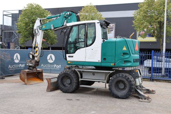 Wheel excavator Liebherr A 910 Compact Diesel 75kW 2015 A 910 Compact 2015 2 Wheeled Excavators image 3