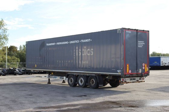 Closed Semi-Trailer Krone SD 41000kg 2016 SD 2016 2 Box semi-trailers image 3